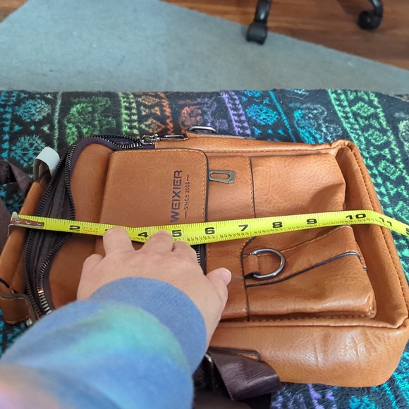 Weixer Crossbody Bag. New Without Tags - Picture 10 of 10